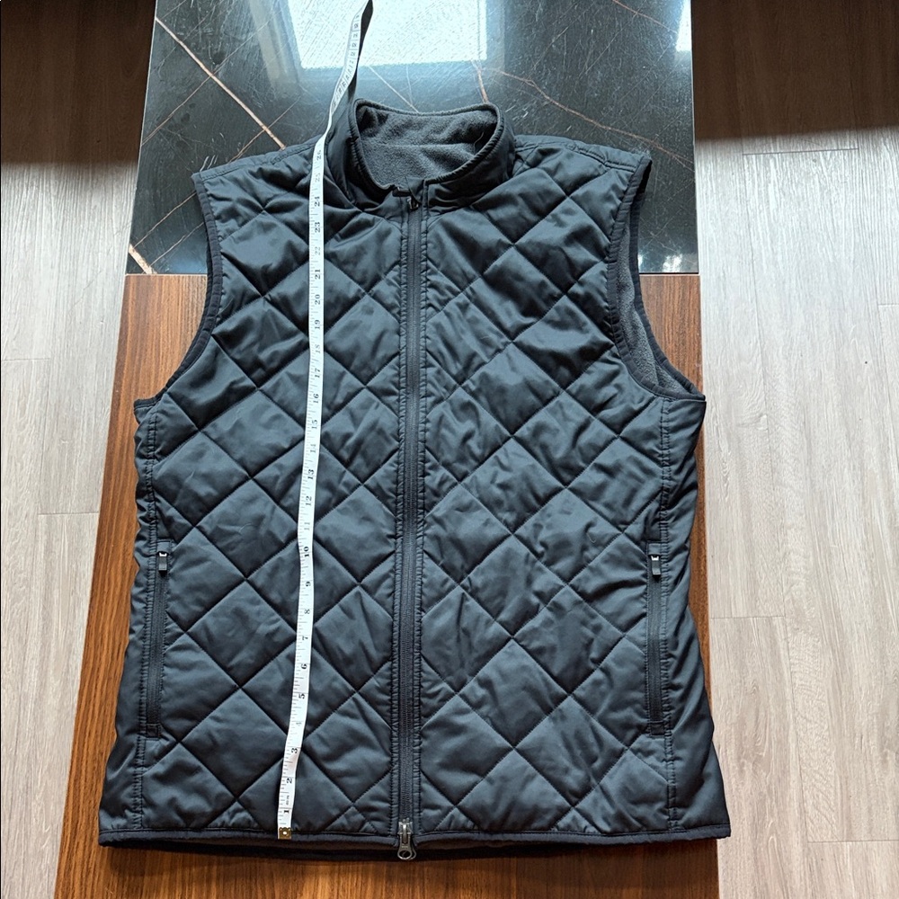 Nike Quilted Black Men's Vest - Lightweight / Reversable